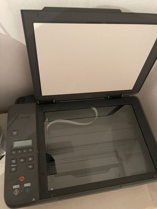 Принтер цветной canon