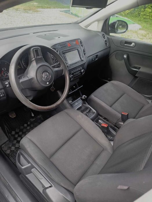 Volkswagen Golf Plus 6 140 cp 2.0 TDI