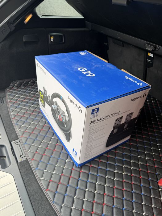 Продавам Волан g29+Подарак Слушалки