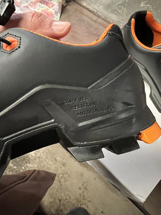Vand pantofi protectie Uvex marimea 45