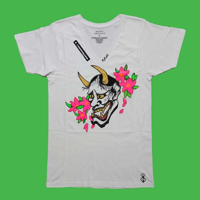 Продам уникальную джинсовую куртку с авторской росписью