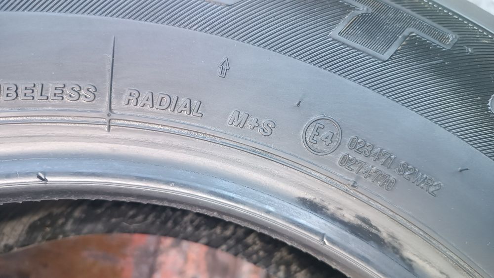 195/80/15 Bridgestone