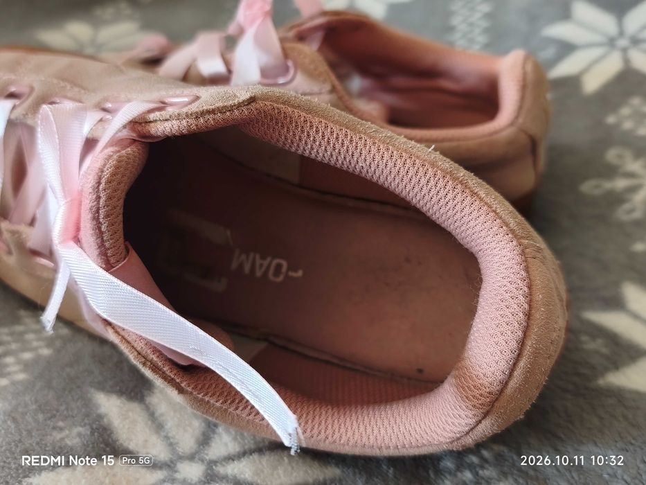 Розови кецки Puma n37