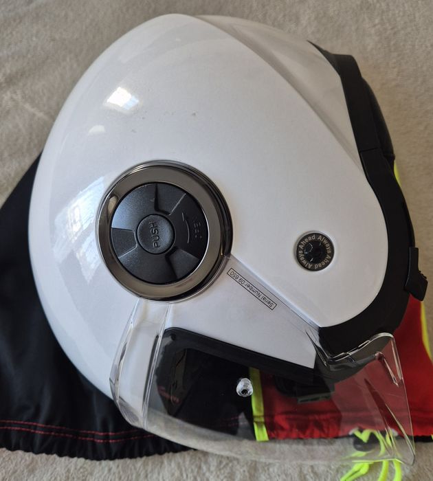 Каска за мотор LS2 OF620