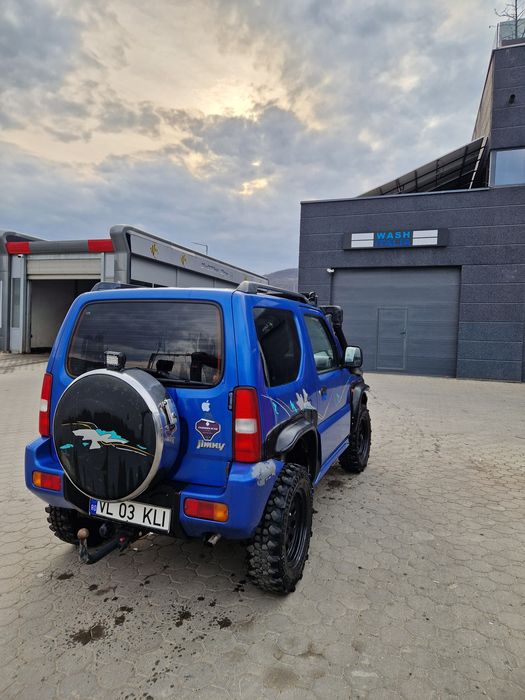 Vând Suzuki jimny