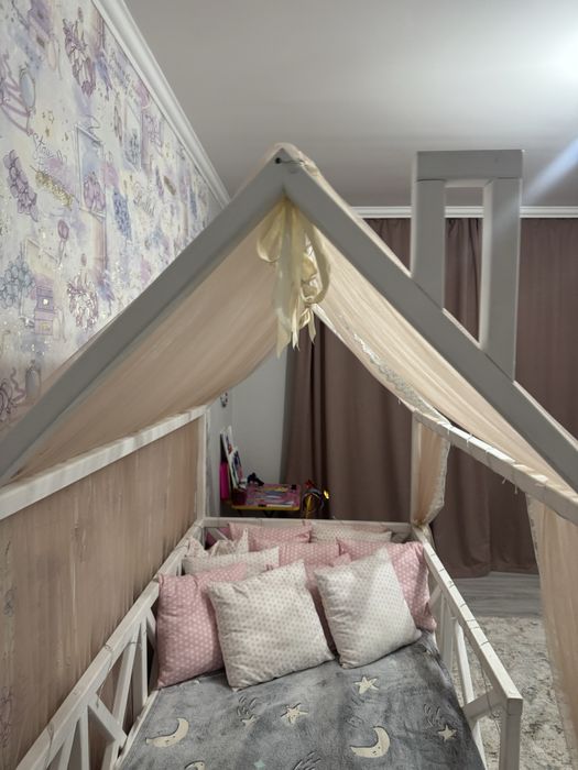 Кровать для девочек