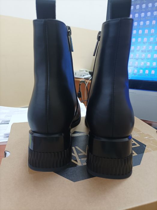 Ботинки весна р.39