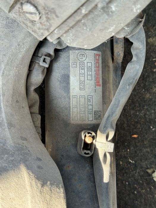 Теглич за Mercedes CLS 2019 година