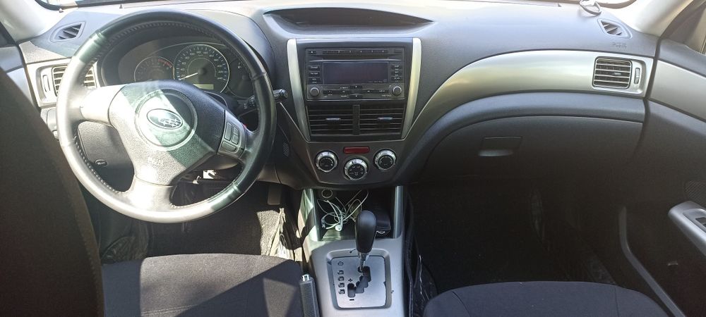 Продам subaru forester
