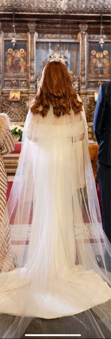 Rochie de mireasă elegantă – stil rafinat și detalii superbe!