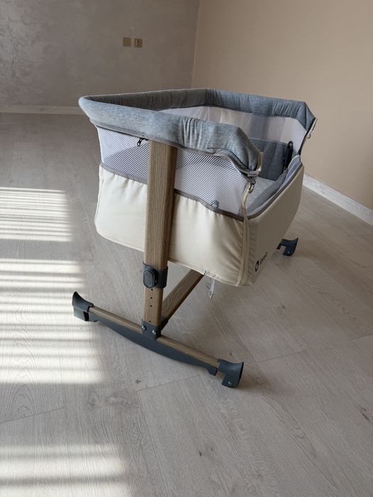 Co-sleeper Lionelo Leonie