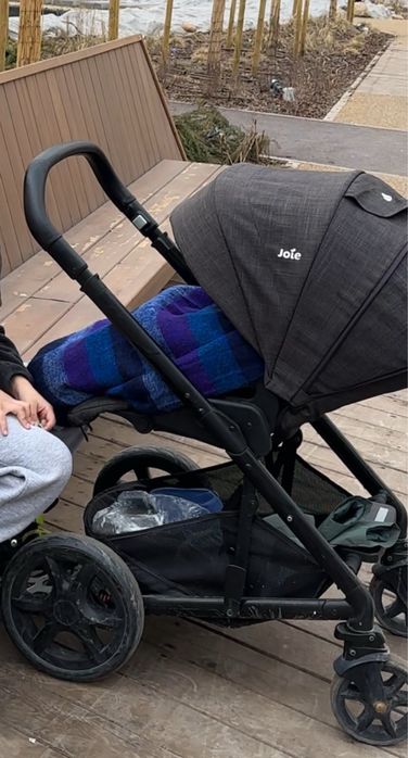 Детская коляска Joie