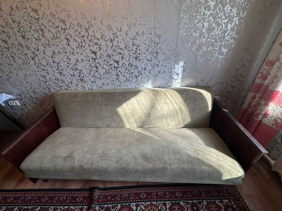 Диван не раскладной