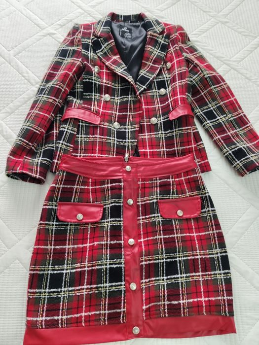 Продам костюм 44-46 размера