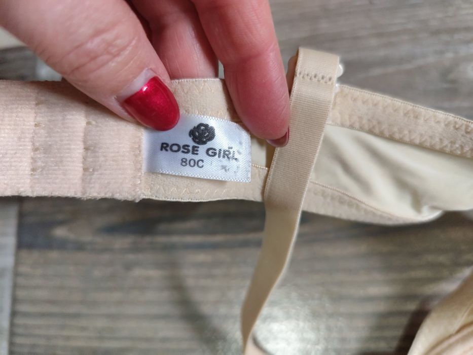 Sutien bej mărimea 80C