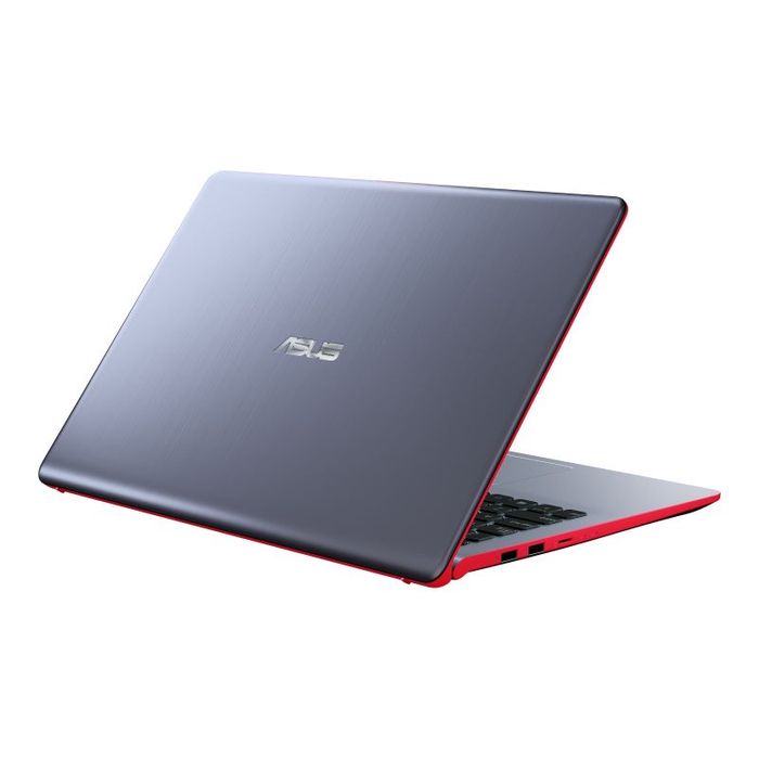 Asus vivo book S15 - I5 core 8 th gen
