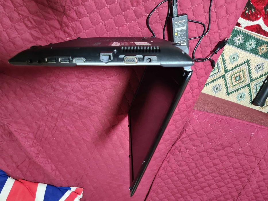 Laptop Samsung RF511  I5 4gb 1Tb