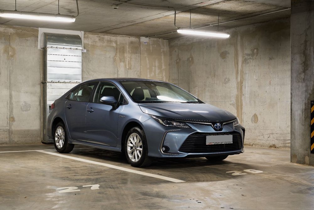 Toyota Corolla Toyota Corolla Sedan 1.8 Hybrid | 2019 | 139.000 km | Unic Proprietar
