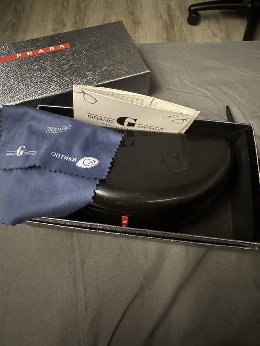 Мъжки слънчеви очила Prada Sport Polarized