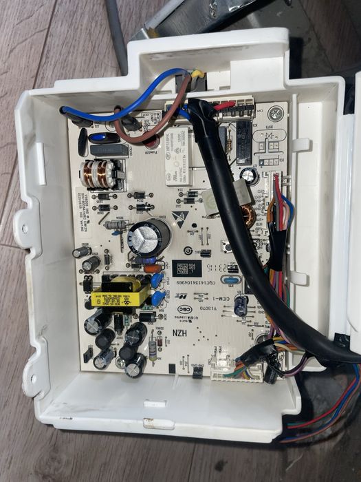 Ремонт холодильников