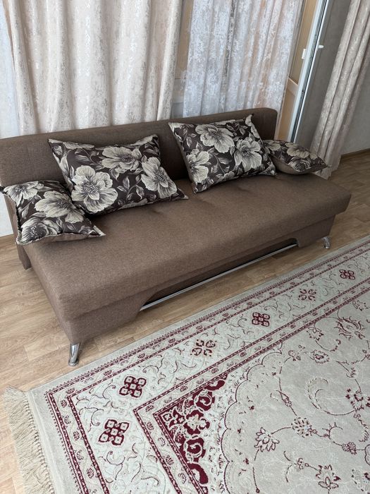 Продам диван в отличном состочнии