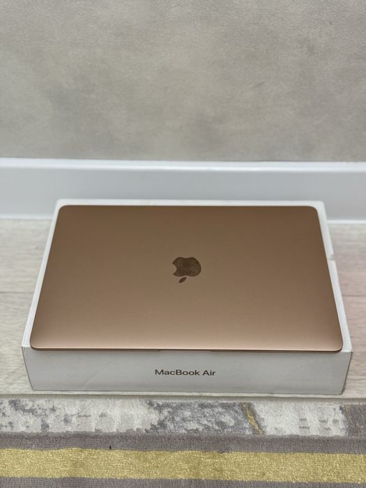 Продается MacBook Air, Retina, 13-inch 2020