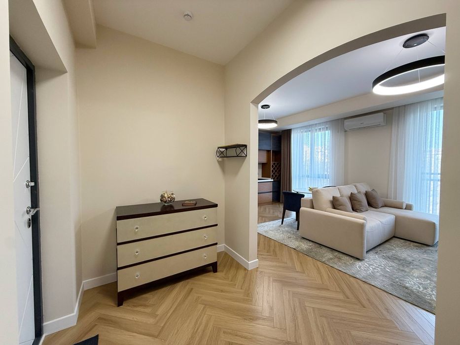 Продается 2/4/13 47м2 в ЖК Green Island, ор-р: школа 145