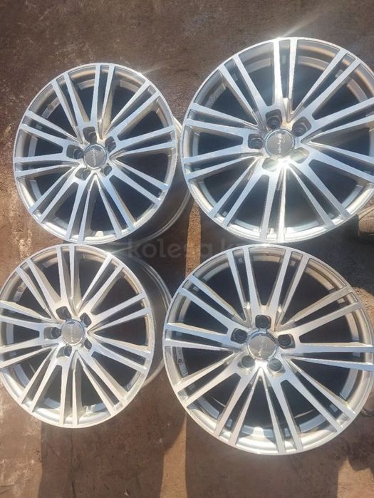 Диски новые wheelworld r18