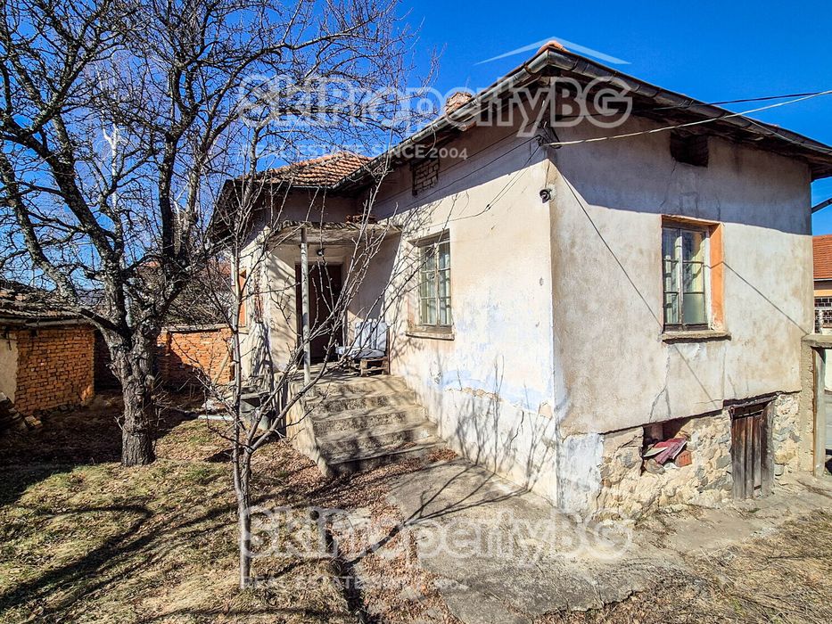 Продава се Къща в с. Гуцал, Област София-област - 70 кв.м за 713 €/кв.м - Снимка #2