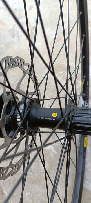 Set roti cursiera 28 Mavic 119 butuc shimano discuri shimano butuci shimano

Jante Mavic XM 119 Disc

Butuci Shimano HB/FH-M525 pentru frana pe disc