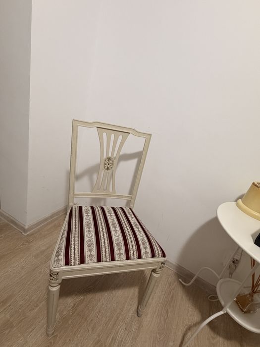 Scaune vintage in stare foarte buna