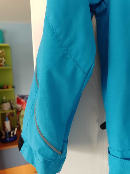 Зимни якета и ветровки момче 6-7 г