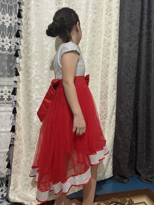 Продам платье детское