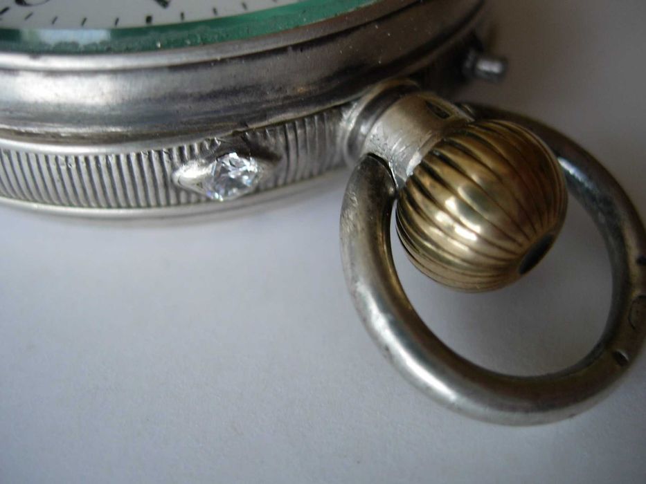 швейцарски джобен часовник