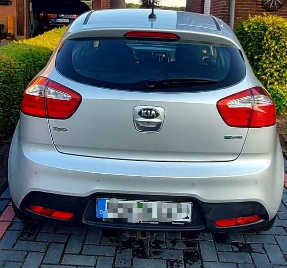 KIA Rio 2015 — imagine 2