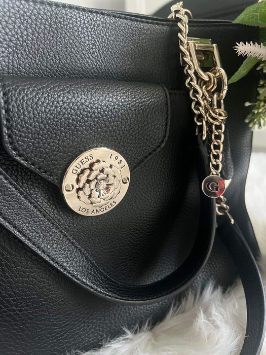 Geanta Guess o singura purtare