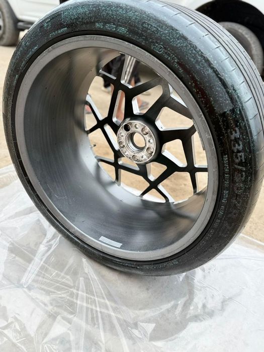 23 диски с резиной BMW X7