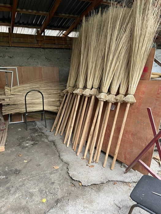 Метла ручной работы