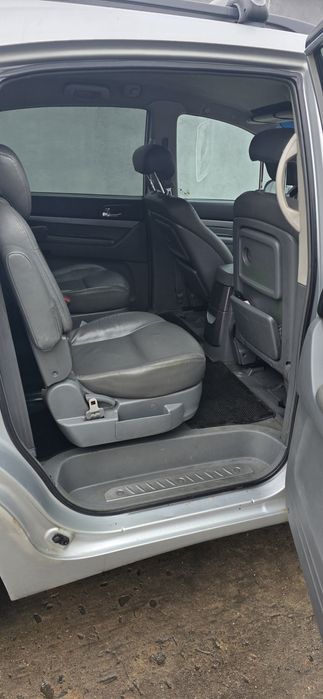 Sangyong rodius 2.7 diesel cutie automata