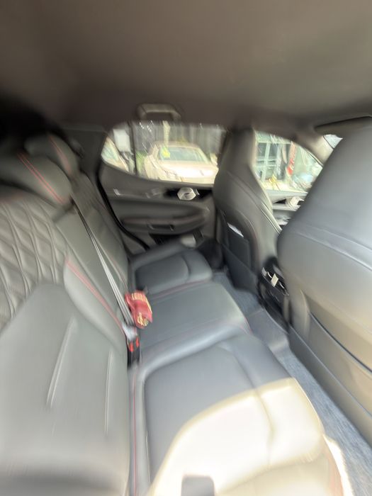Jetour X50 qora 1.5 Turbo  2025 Qora