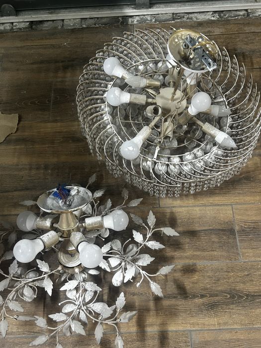 Люстра нифиговая