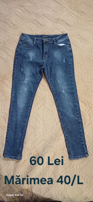 Jeansi baieti Denim Bershka marimi diferite SH