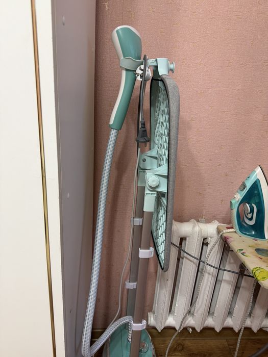 Продам паровый утюг