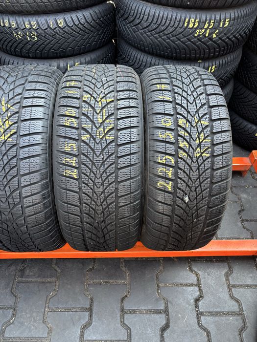 Anvelope Iarna 225/50/17 Dunlop SP Winter Sport 4D RFT 225 50 17 R17