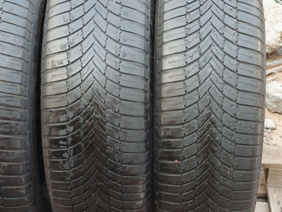 235/65/18 bridgestone