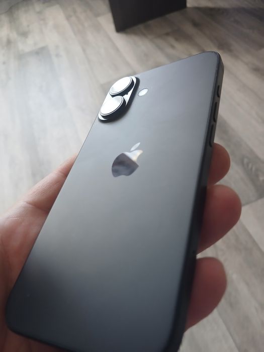 IPhone 16 128 заблокированный