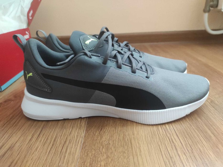 Мъжки маратонки - PUMA (Размер 45) (нови)