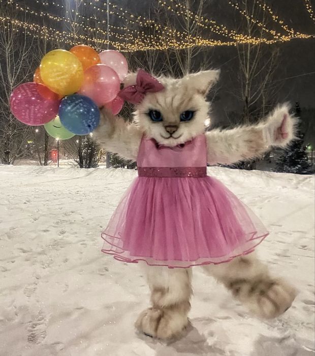 Продам ростовую куклу