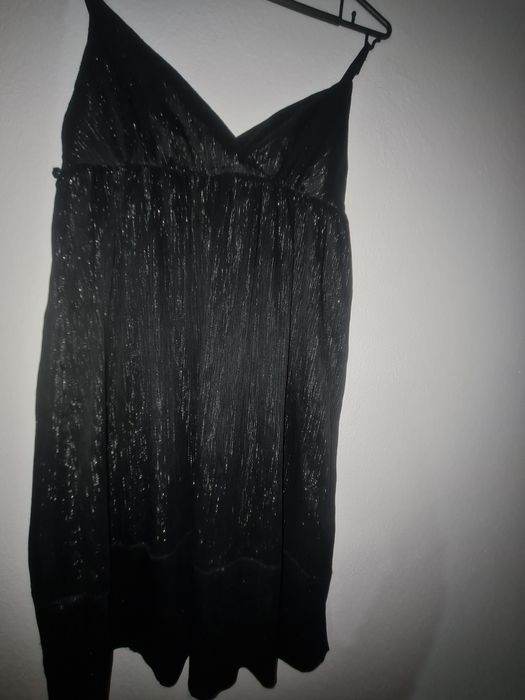 Haine dama, preturi diferite.