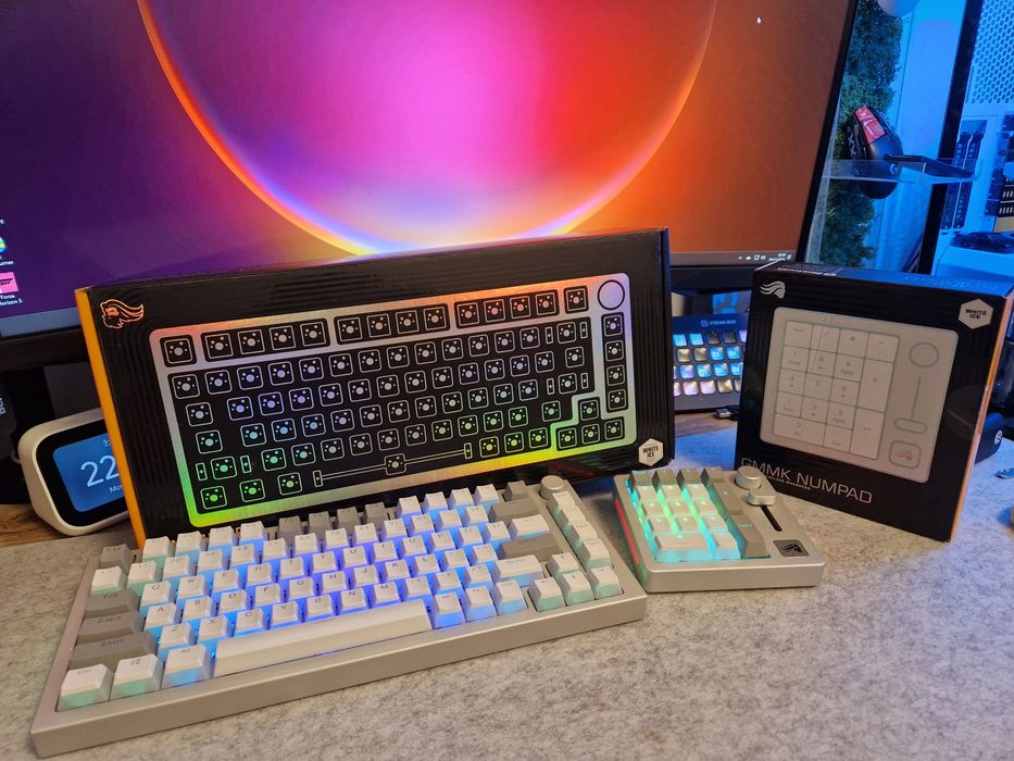 Tastatura Glorious GMMK PRO + Num pad